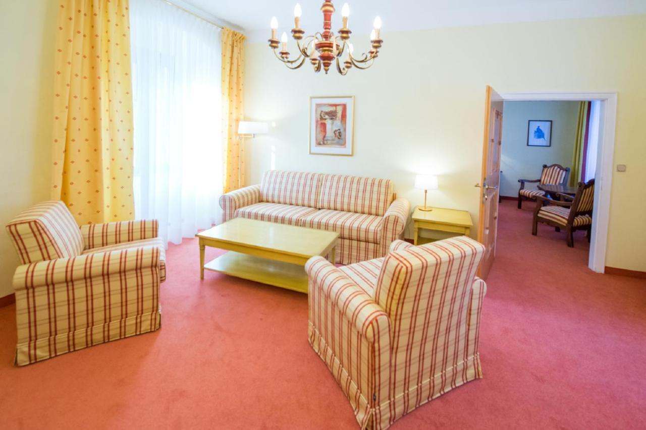 Hotel Kartause Gaming ภายนอก รูปภาพ