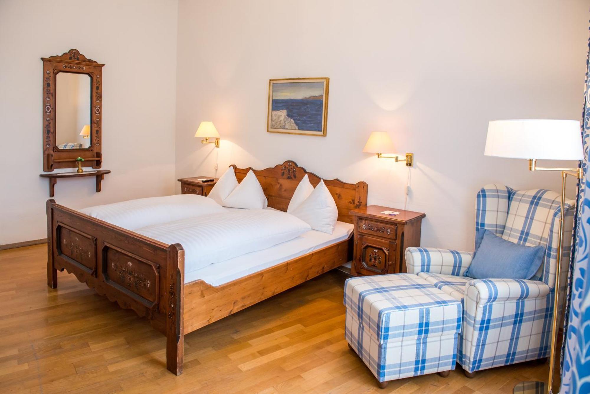 Hotel Kartause Gaming ภายนอก รูปภาพ
